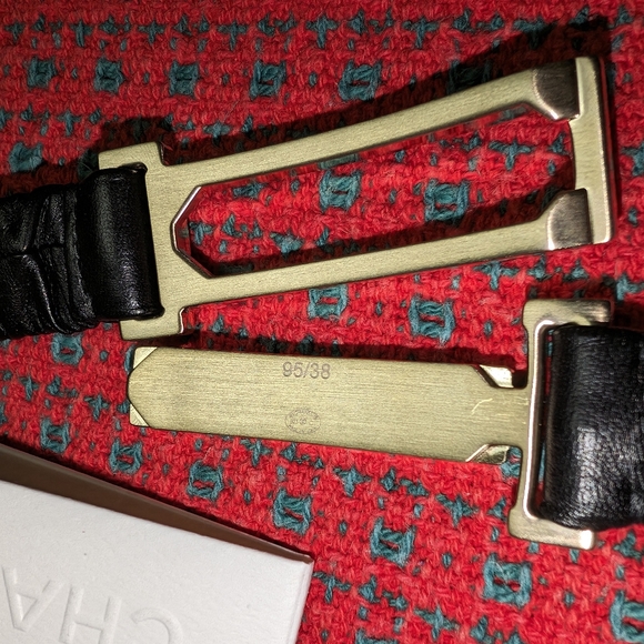 Chanel leather belt - Picture 3 of 5